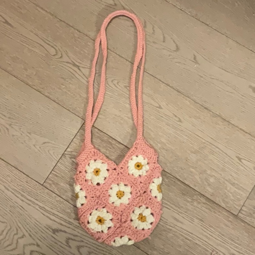 Y2K handmade pink sunflower crochet bag